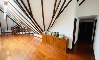 Excepcional Casa Colonial Ubicada En El Prestigioso Barrio De Quinta Camacho