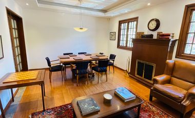 Excepcional Casa Colonial Ubicada En El Prestigioso Barrio De Quinta Camacho