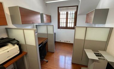 Excepcional Casa Colonial Ubicada En El Prestigioso Barrio De Quinta Camacho