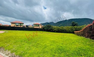 VENDO MAGNIFICO LOTE EN CONJUNTO CERRADO LA CALERA