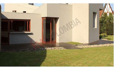 En Arriendo casa campestre en condominio, vereda la Balsa Chía Cundinamarca