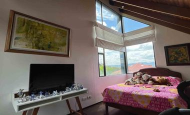 Casa campestre con vista panorámica en Chuntame, Cajicá