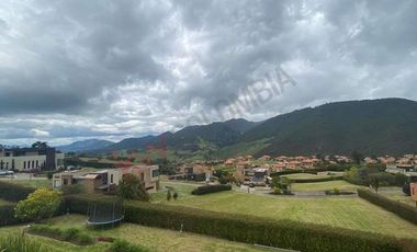 MAGNIFICA CASA EN LA CALERA CUNDINAMARCA