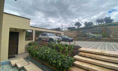 MAGNIFICA CASA EN LA CALERA CUNDINAMARCA