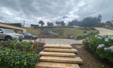 MAGNIFICA CASA EN LA CALERA CUNDINAMARCA