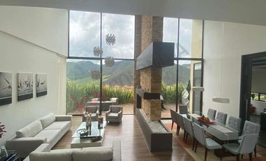 MAGNIFICA CASA EN LA CALERA CUNDINAMARCA