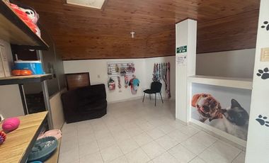 Venta Locales Comerciales Ubicados Cerca Del Parque Principal En La Calera