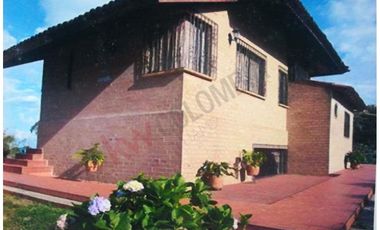 En venta Espectacular CASA CAMPESTRE