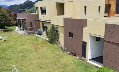 VENTA CASA CALERA CASA DE CAMPO