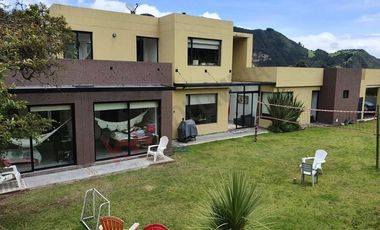 VENTA CASA CALERA CASA DE CAMPO