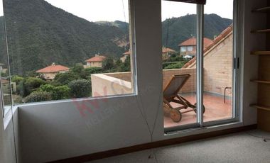 VENTA MACADAMIA EXCLUSIVO CONJUNTO EN LA CALERA