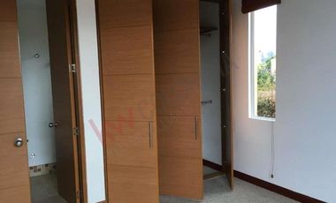 VENTA MACADAMIA EXCLUSIVO CONJUNTO EN LA CALERA