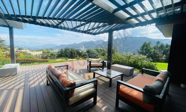 VENDO ESPECTACULAR CASA EN LA CALERA