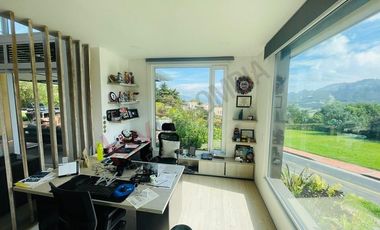 VENDO ESPECTACULAR CASA EN LA CALERA
