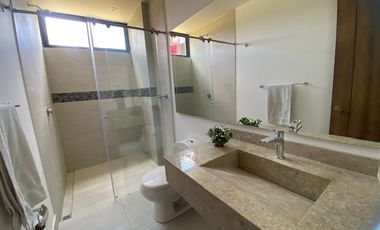 Venta Casa Espectacular - Club House - La Calera