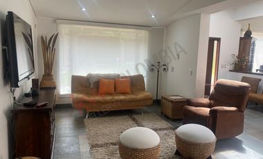 Renta Espectacular Casa Campestre Amoblada 356m2 en un solo nivel más altillo