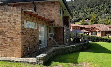 Espectacular Casa Campestre En Parque vivienda Teusaca