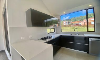 Arriendo - Casa Campestre Para Estrenar En Macadamia, La Calera