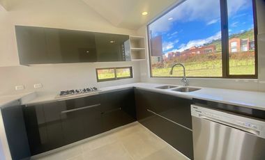 Arriendo - Casa Campestre Para Estrenar En Macadamia, La Calera