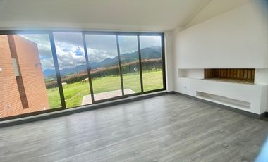 Arriendo - Casa Campestre Para Estrenar En Macadamia, La Calera
