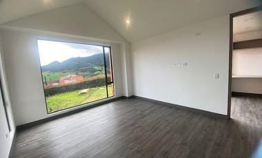 Arriendo - Casa Campestre Para Estrenar En Macadamia, La Calera