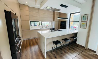 Vendo Casa En La Calera: Macadamia Del Rio