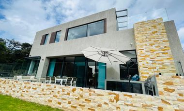 Vendo Casa En La Calera: Macadamia Del Rio
