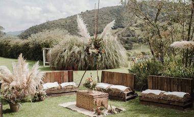 VENDO HOTEL CAMPESTRE LA CALERA, CUNDINAMARCA, COLOMBIA.