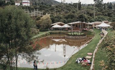 VENDO HOTEL CAMPESTRE LA CALERA, CUNDINAMARCA, COLOMBIA.