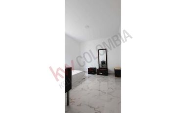 Vendo Casa de tres pisos en Conjunto Campestre Cerrado