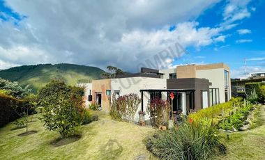 VENDO MAGNIFICA CASA EN LA CALERA CASA DE CAMPO