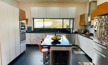 VENDO MAGNIFICA CASA EN LA CALERA CASA DE CAMPO