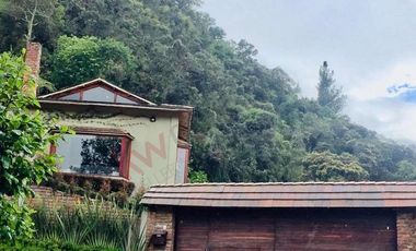 VENDO ESPECTACULAR CASA CAMPESTRE LA CLERA EL HATO.-9297