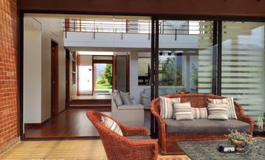 En Venta Casa Luxury En El Exclusivo Sector De Valle Alto En La Calera