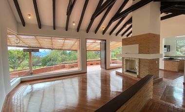 Casa Campestre En Renta En Condominio Pan De Azúcar- Vereda Yerbabuena Chía.