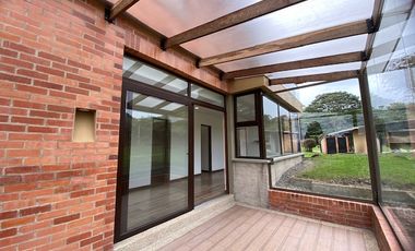 Casa Campestre En Renta En Condominio Pan De Azúcar- Vereda Yerbabuena Chía.