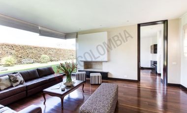 MAGNIFICA CASA MODERNA PERFECTA PARA LA FAMILIA