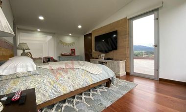 VENDO CASA VALLE ALTO DE LA PRADERA, LA CALERA.