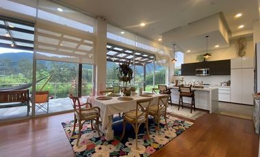 VENDO CASA VALLE ALTO DE LA PRADERA, LA CALERA.