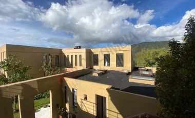 Casa Campestre en Venta en la Calera