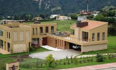 Casa Campestre en Venta en la Calera