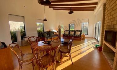Casa Campestre en Venta en la Calera