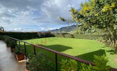 Casa Campestre en Venta en la Calera