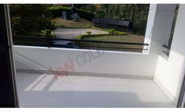 VENDO MAGNIFICA CASA ANAPOIMA