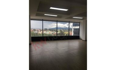 Moderna Oficina ubicada en el centro Empresarial Sabana Park, Cajicá