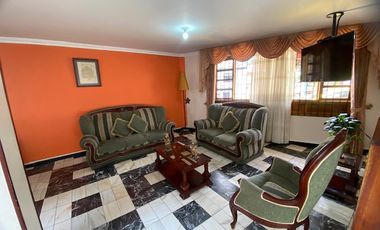 En Venta Inmueble, Oportunidad Con Gran Proyección Comercial En La Calera.