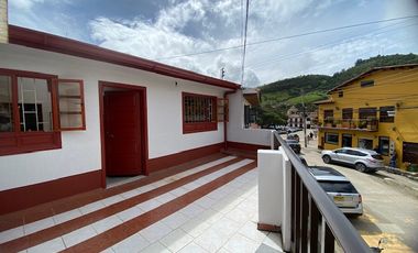 En Venta Inmueble, Oportunidad Con Gran Proyección Comercial En La Calera.