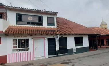 En Venta Inmueble, Oportunidad Con Gran Proyección Comercial En La Calera.