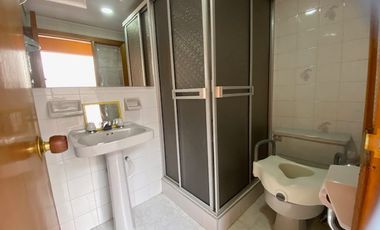 En Venta Inmueble, Oportunidad Con Gran Proyección Comercial En La Calera.