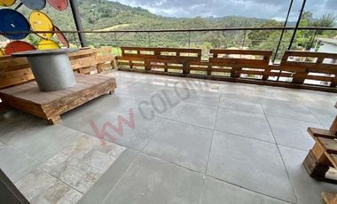 LOCAL COMERCIAL EN VENTA, LA CALERA.-8416
